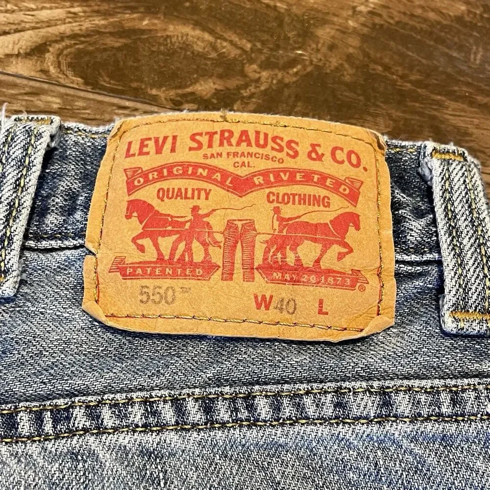 Levis 550 Shorts Mens 40 Relaxed Fit Denim Medium Wash Blue Jorts 10”
